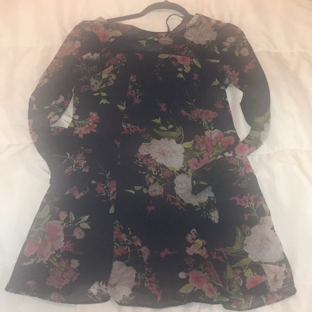 Urban outfitters black floral dress chiffon